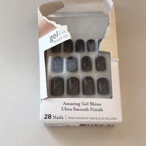 Amazing gel shine ultra smooth finish nails